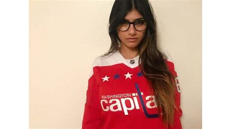 Mia Khalifa Biography, Age, Husband, Wiki & More